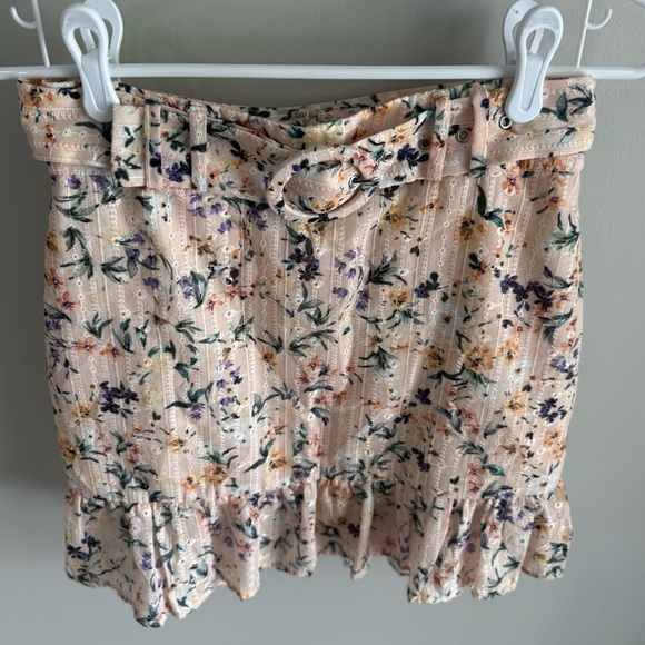 Lovers and Friends Jill Mini Skirt - Peach Ditsy Floral - Size Small - NWT - Picture 10 of 15